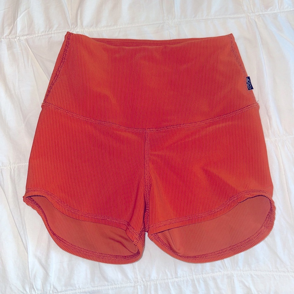 High-Rise Ribbed Athletic Shorts - Orange
